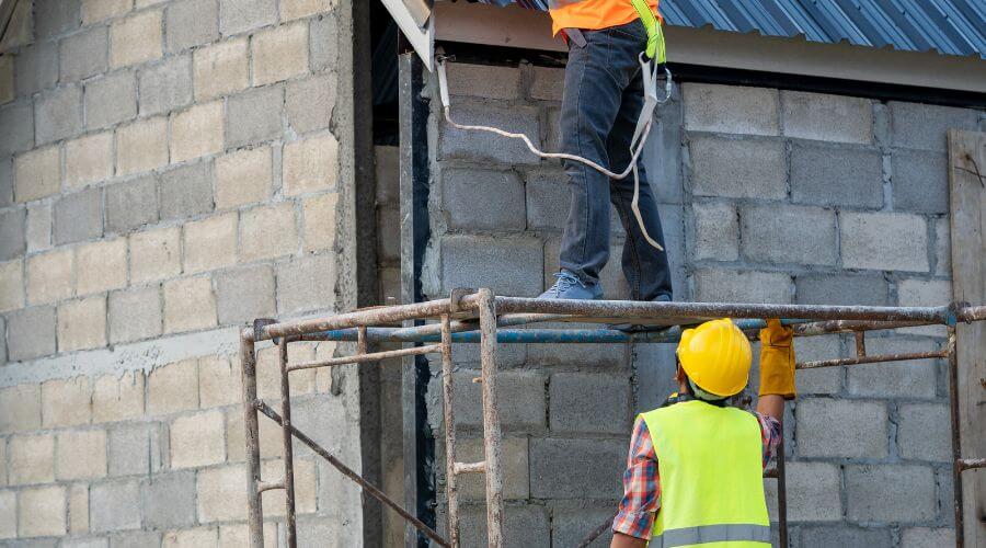 Expert Emergency Roof Repairs services in Ephrata, WA